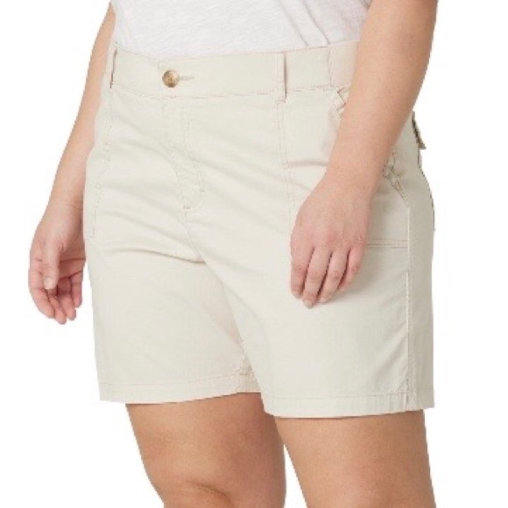 Lee Women's Plus Midrise Shorts 22W NWT